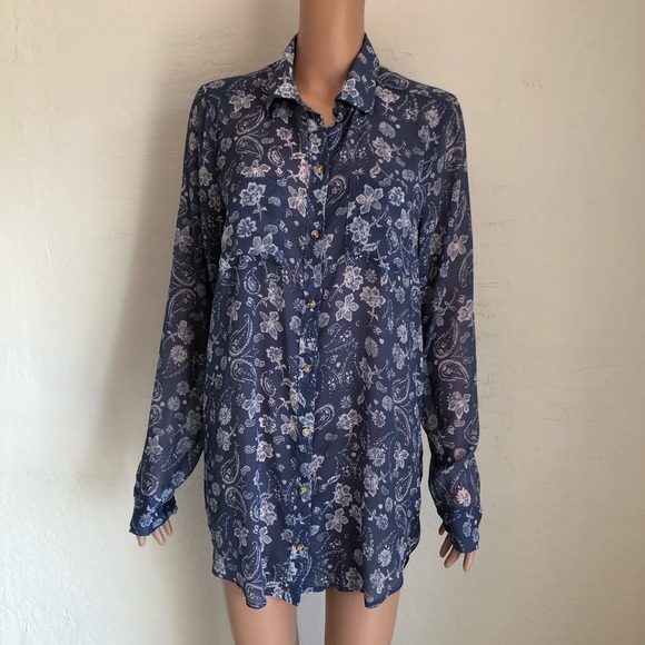 Hollister Tops - Hollister Blue/White Floral High-Low Shirt Dress Women’s Size M Long Sleeves Top